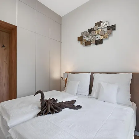 شقة By Interhome